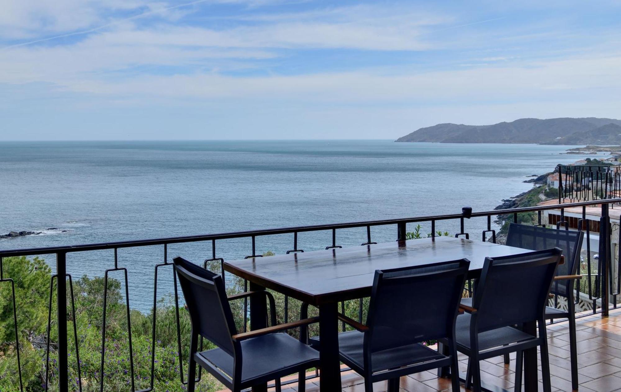Apartamento Deluxe Cau Del Llop Llanca Ngoại thất bức ảnh