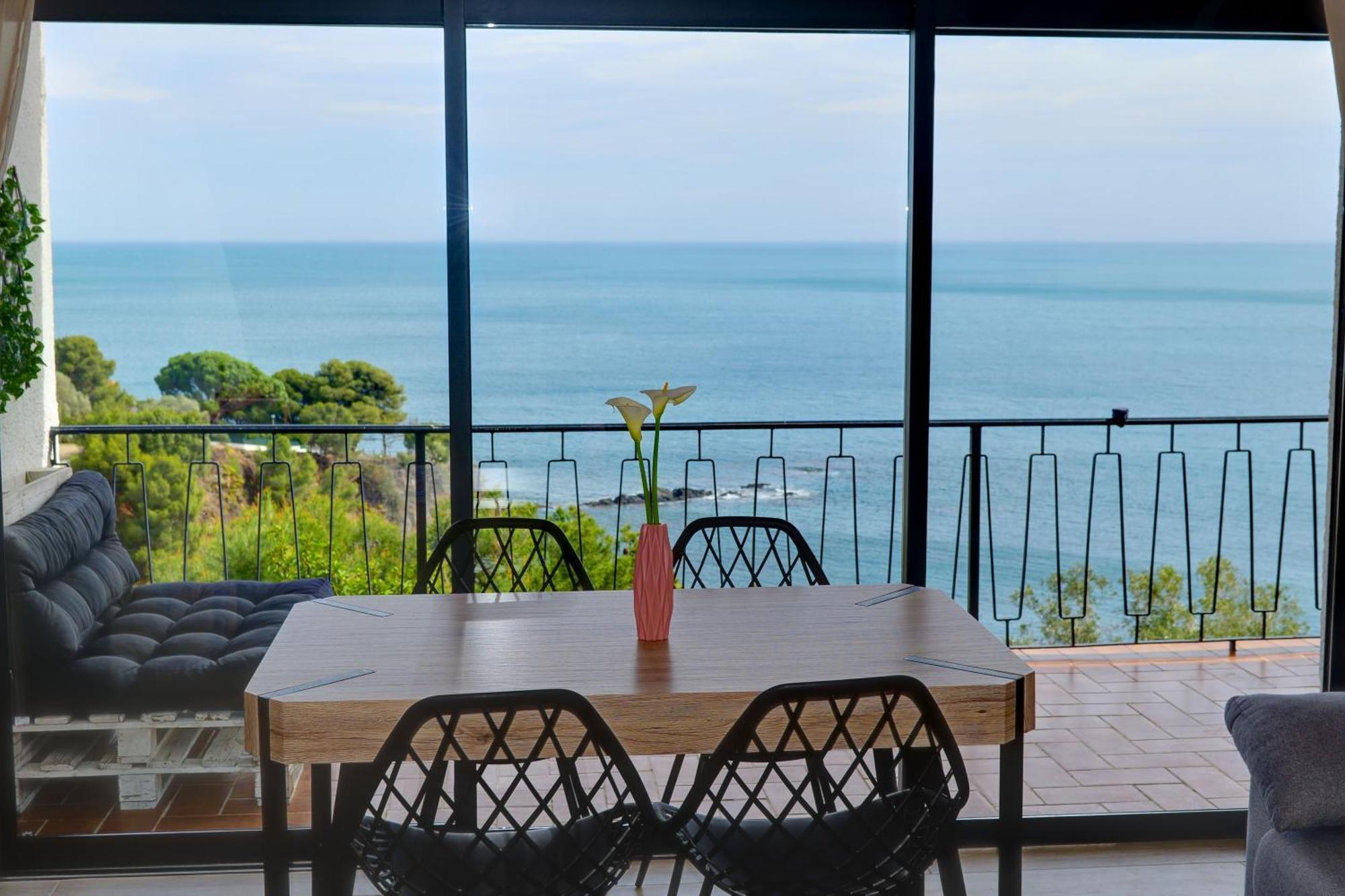 Apartamento Deluxe Cau Del Llop Llanca Ngoại thất bức ảnh